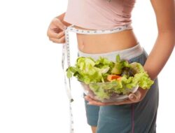 5 Ways to Shrink a Distended Stomach Without Exercise