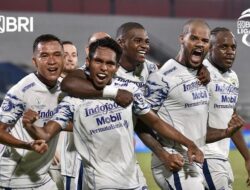 Spurs Knocked Out, Persib and ManCity Mighty